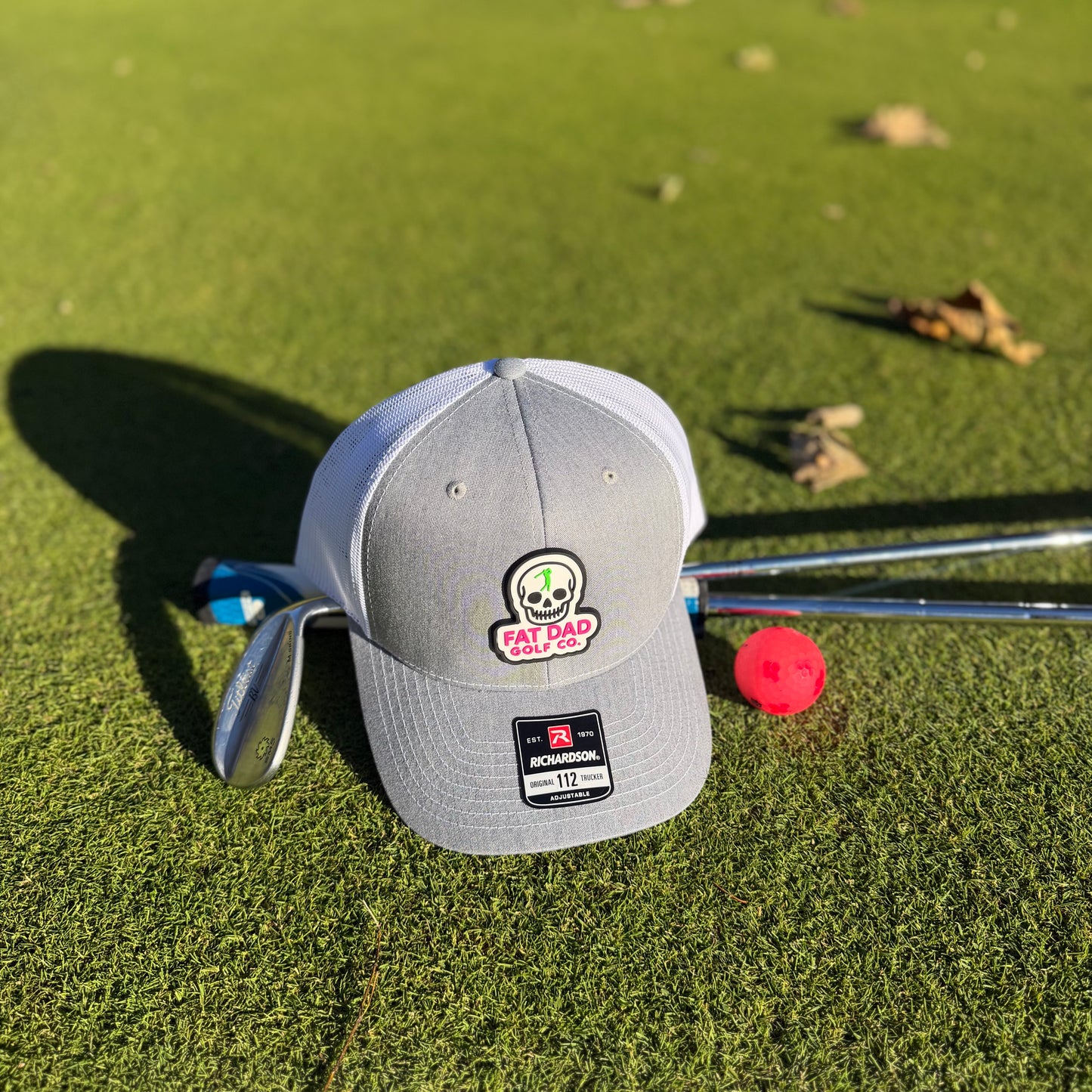 fat dad golf skull patch richardson 112 gray/white hat